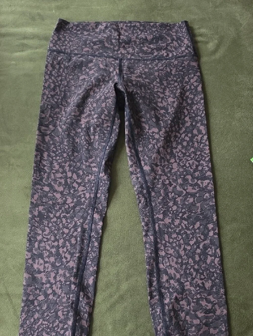 lululemon athletica Purple & Black Printed Leggings